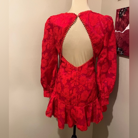 Selfie Leslie Red Lace Mini Dress, size 6 US - Picture 4 of 9